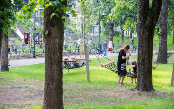 Želdynus ir želdinių būklę nuo šiol galės vertinti tik atestuoti ekspertai