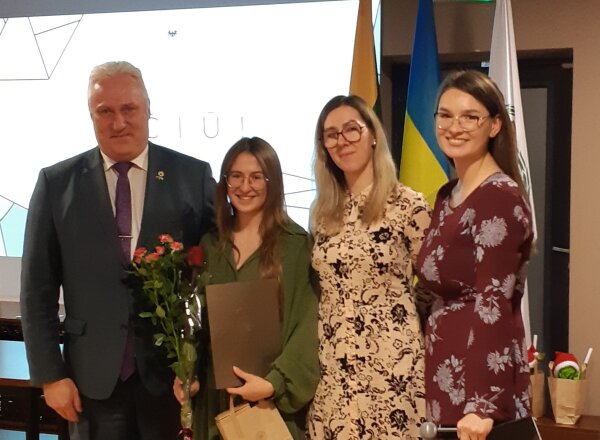 Įvyko Lietuvos bei Europos Jaunimo metams paminėti skirti Biržų rajono jaunimo apdovanojimai