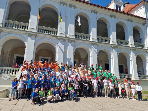 Respublikinis mokytojų ir mokinių projektas „Visiems kitaip“